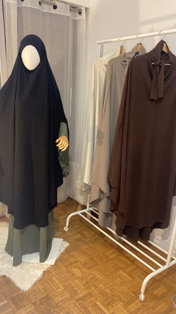 Khimar cape en jazz